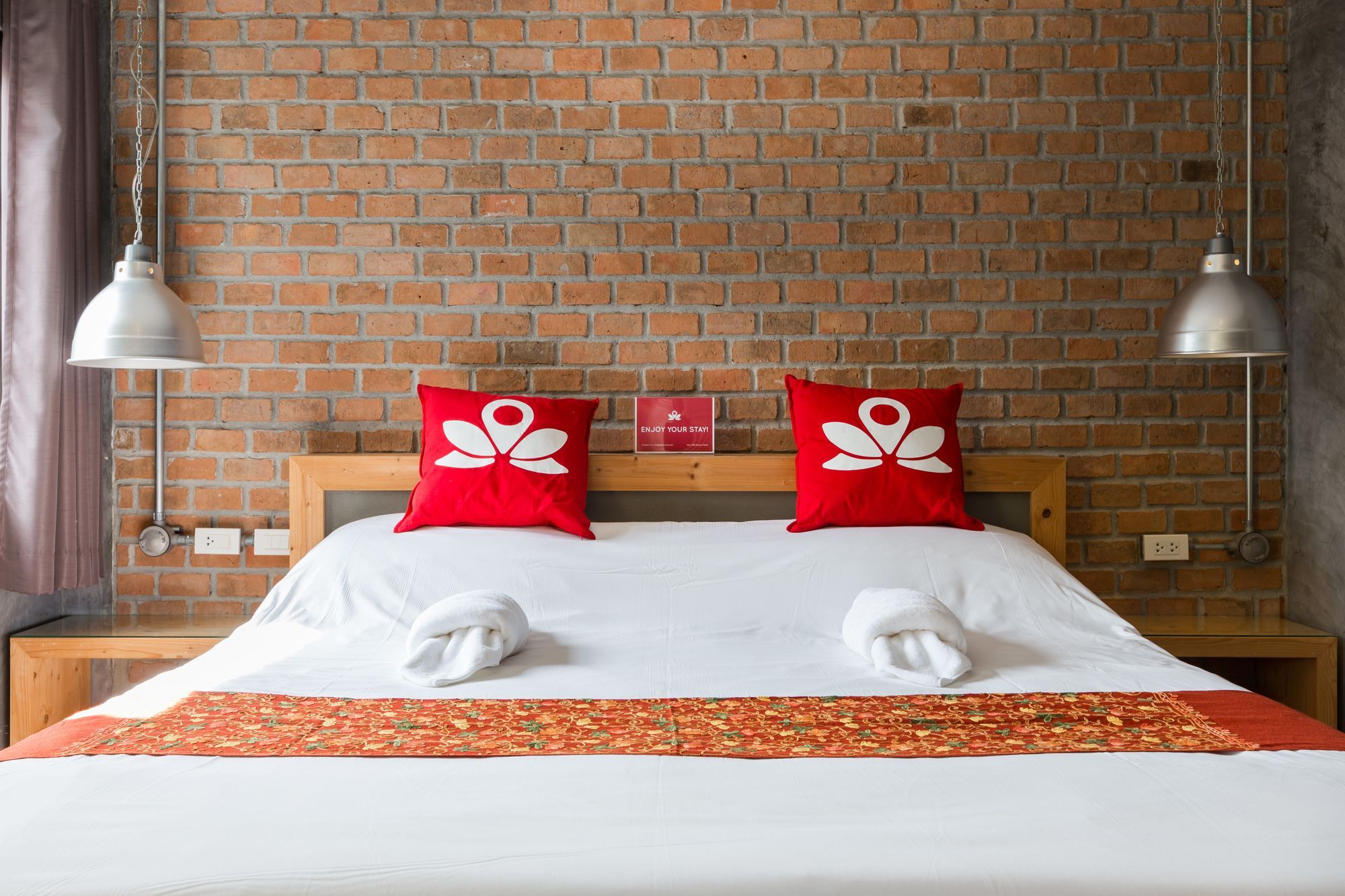 Zen Rooms Roundabout Karon Beach Phuket Bagian luar foto